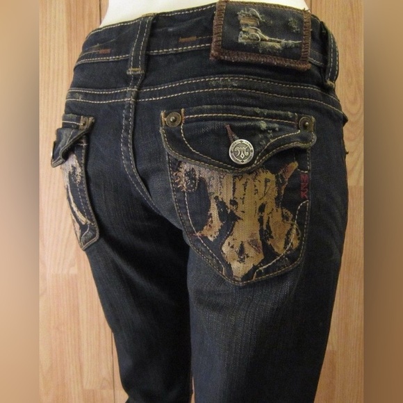 MEK Denim ‘Santiago’ Distressed Miss Me Women’s Jeans Straight Cut Size 28/36 - Picture 3 of 14